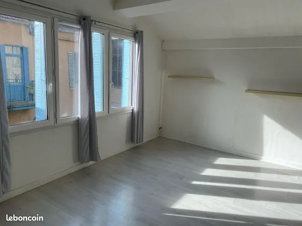 Appartement 2 pièces 55 m² 