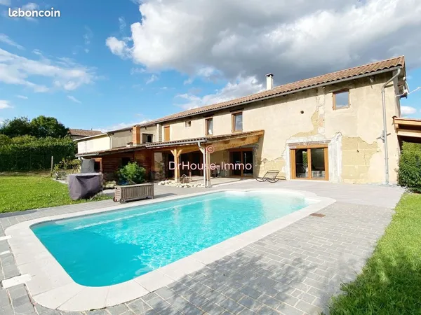 Maison 7 pièces 200 m² 