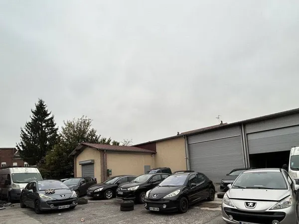 Entrepôt 1700 m² 