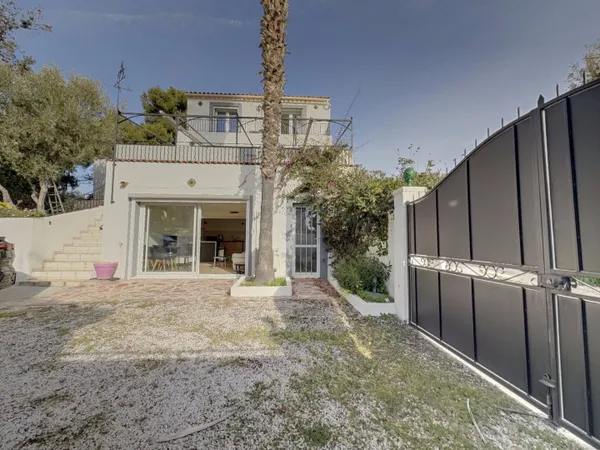 Maison 6 pièces 140 m² 