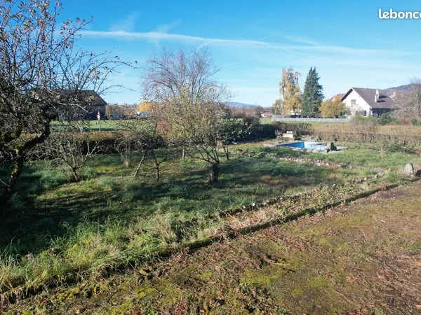Terrain 564 m² Ville-en-Sallaz 