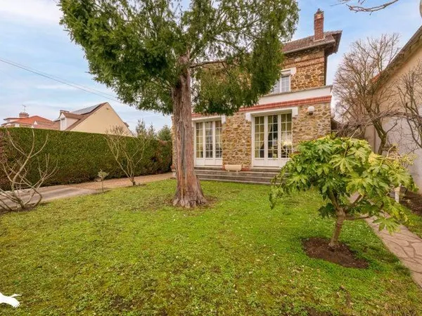 Maison 5 pièces 130 m² 