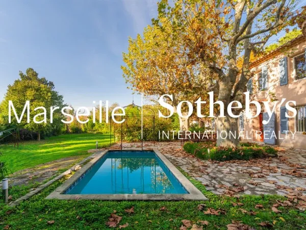Marseille 9ème, Le Cabot - Maison familiale avec grand jardin 