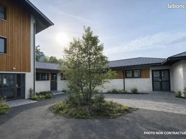 Studio 1 pièce 34 m² 