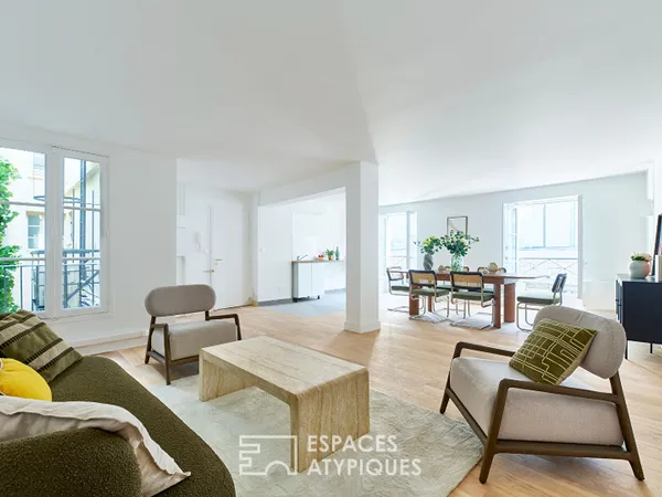 Appartement à l'esprit maison avec vue sur l'Hôtel de Ville et Notre Dame 