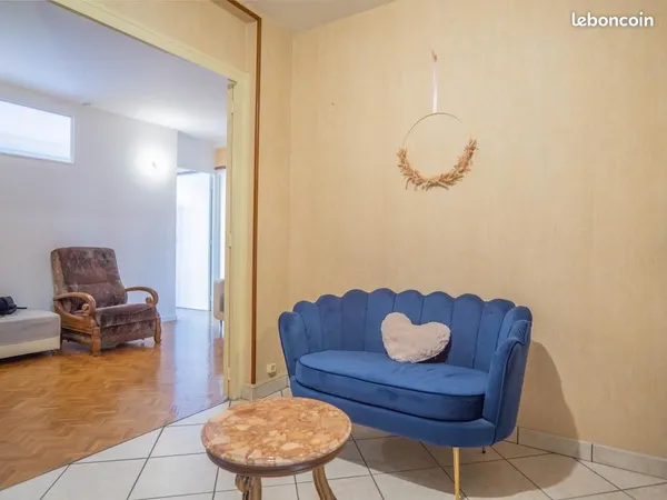 Appartement 6 pièces 108 m² 