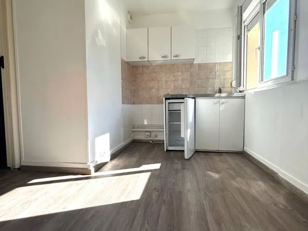 Appartement 1 pièce 17 m² 