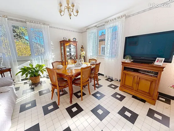 Maison 6 pièces 126 m² 