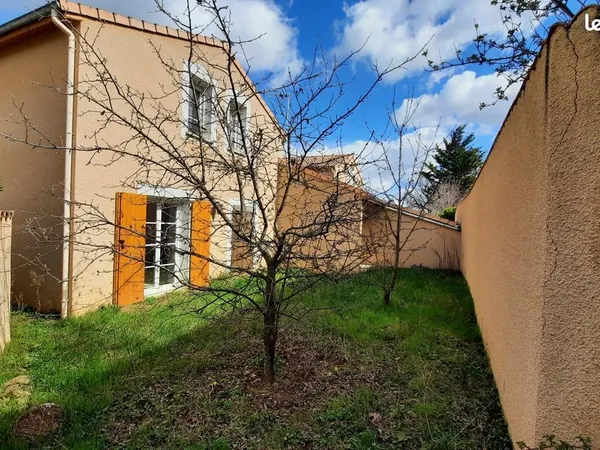 Maison 4 pièces 77 m² 