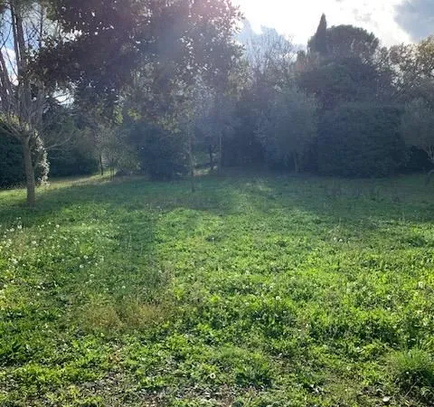 Terrain 462 m² Brignoles 