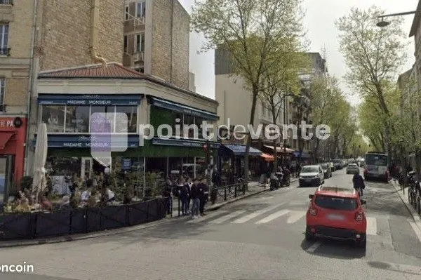 Commerce habillement/textile 50 m² 