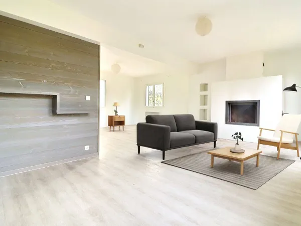 Maison 4 pièces 142 m² 