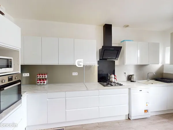 Appartement 4 pièces 100 m² 