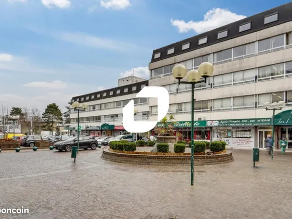 Bureau 75 m² 