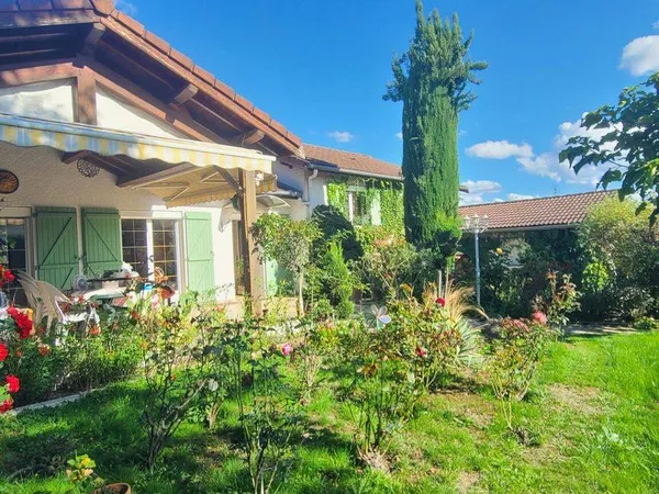 Maison 5 pièces 182 m² 