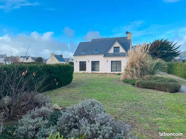 Maison - 122m² - 4 chambres - Proche tout commerce 