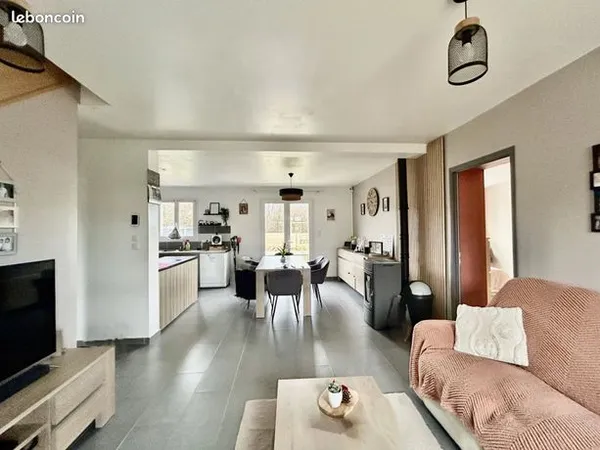 Maison 6 pièces 110 m² 