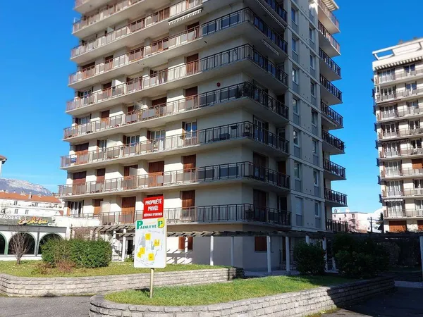 Appartement 4 pièces 104 m² 