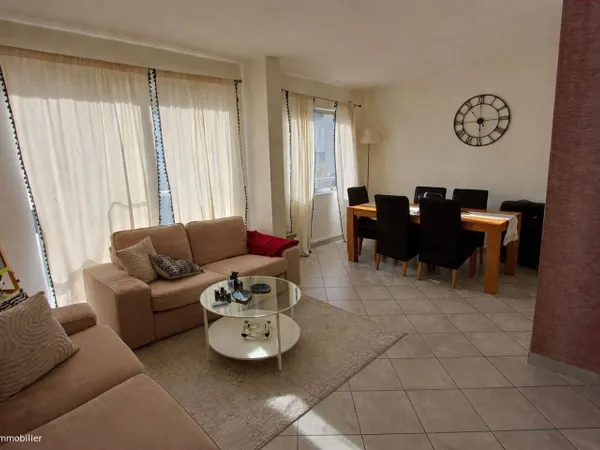Appartement 3 pièces 67 m² 
