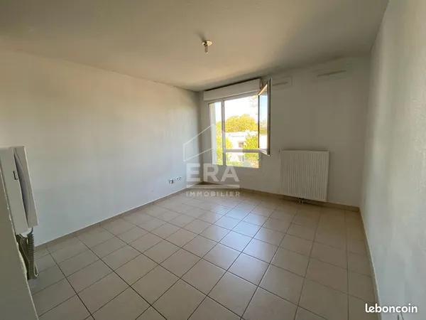 Studio 1 pièce 22 m² 