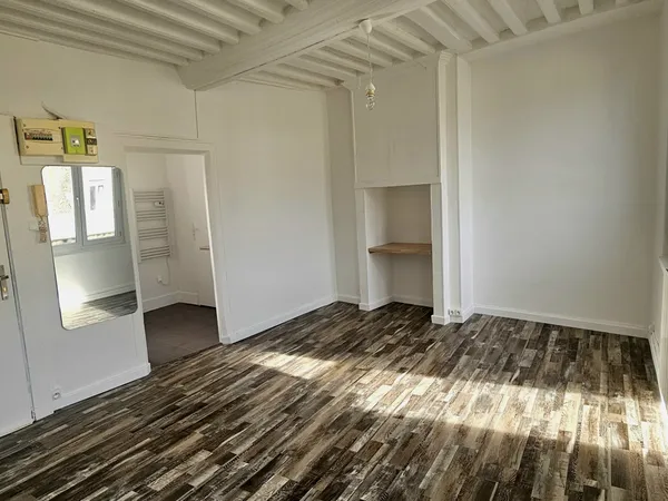 Studio 2 pièces 23 m² 