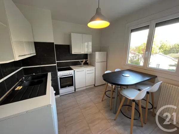 Appartement 3 pièces 65 m² 
