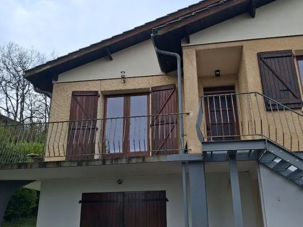 Appartement T4 avec jardin 