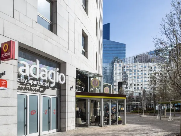 Studio - 29,2 m² - Résidence Adagio La Défense Esplanade - Courbevoie 