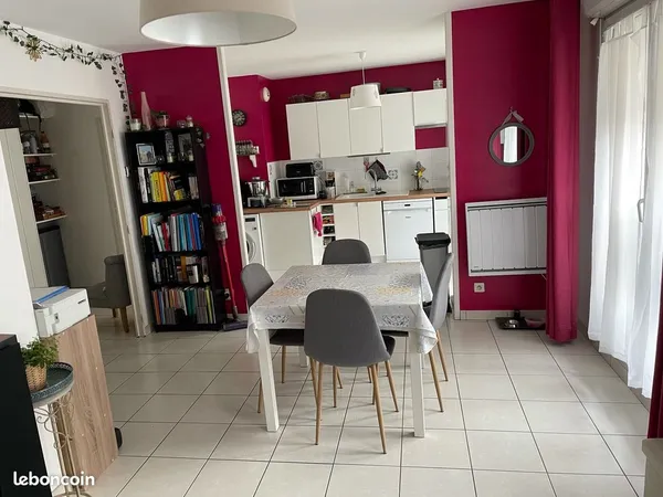 Appartement T2 57 m2 Avenue Marc Sangnier à Villeurbanne 