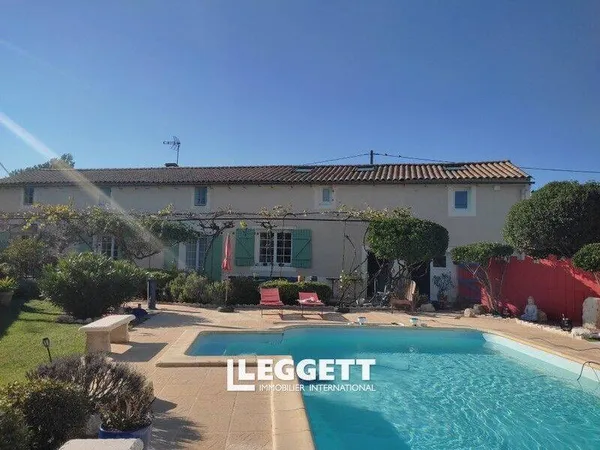 Maison 12 pièces 144 m² 