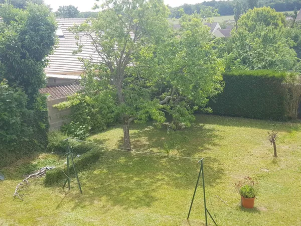 Location meublée de 40m² avec jardin à 1h de Paris pres de Houdan 