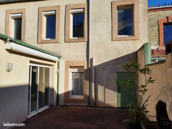 2 chambres meublées, maison en face Naval group 