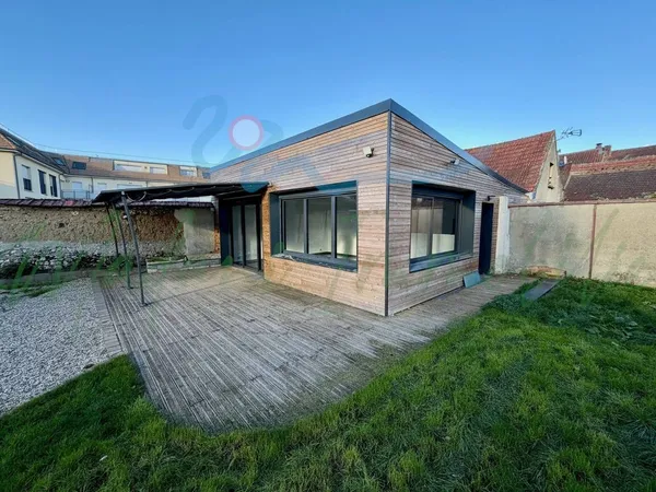 Maison de plain-pied 4 pièces 94 m² 