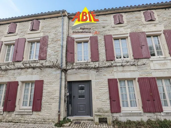 Maison 5 pièces 156 m² 