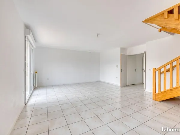 Maison 4 pièces 82 m² 