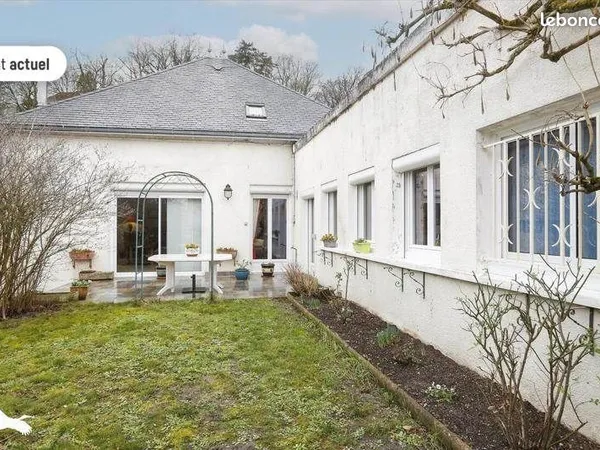 Maison 6 pièces 158 m² 