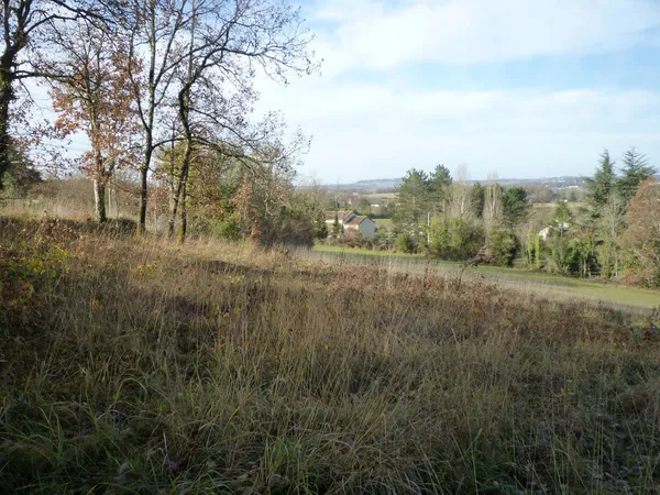 TERRAIN CONTRUCTIBLE 