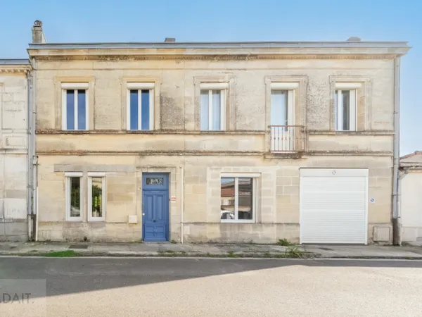 Villa en Pierre de Prestige à Margaux - Charme Authentique au Coe 