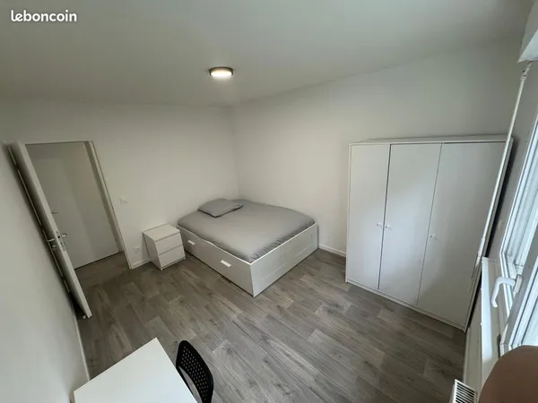 Colocation tout confort - Appartement 115 m² refait à neuf - 5 chambres meublées (Pas de frais 