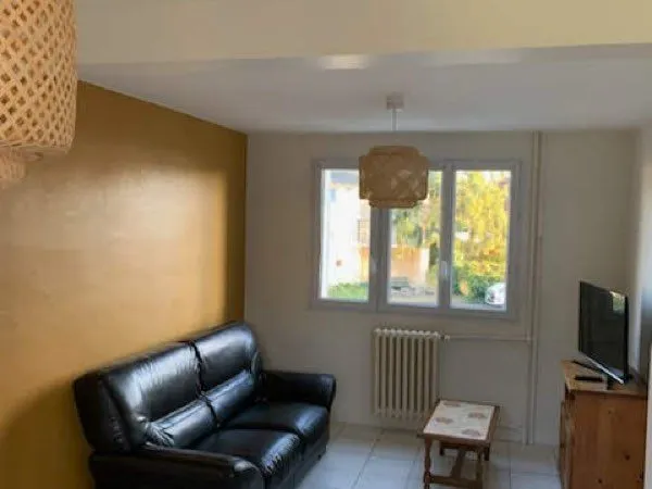 Chambre colocation dans maison 