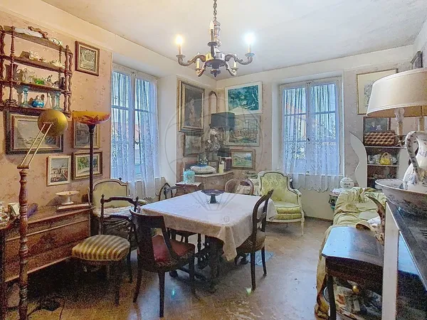 Maison 8 chambre(s) à vendre 