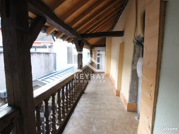 Appartement 2 pièces 81 m² 