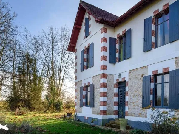 Maison 9 pièces 171 m² 