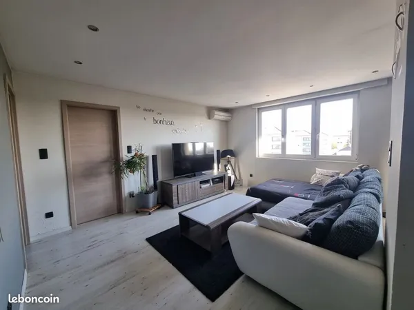 Appartement 4 pièces 81 m² 