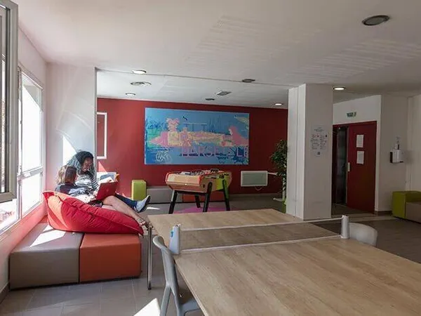 Studio 1 pièce 19 m² 