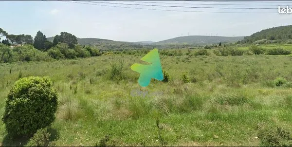 Terrain 440 m² 