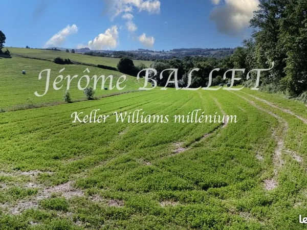 Terrain 1 336 m² Mailhoc 