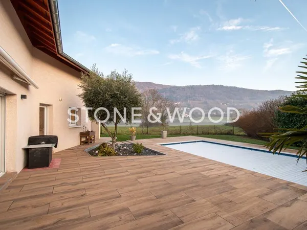 Maison 5 pièces 182 m² 