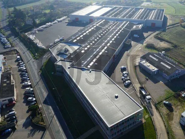 Local d'activité 17270 m² 