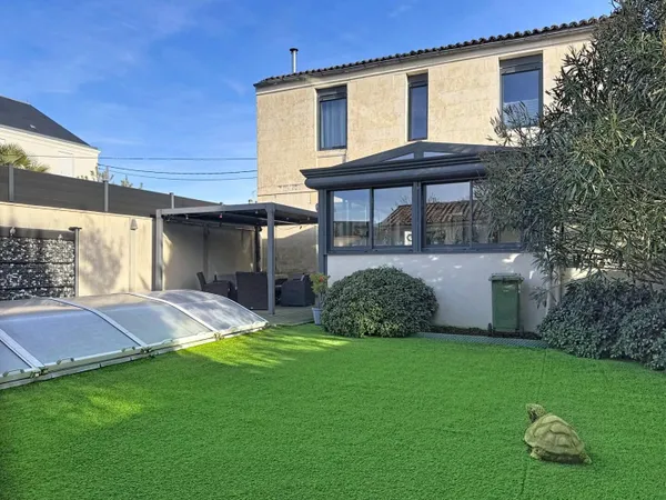 Maison 6 pièces 146 m² 